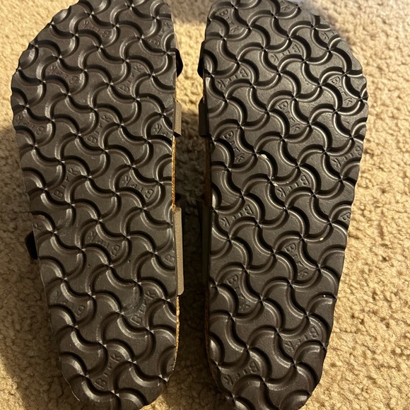 Birkenstock Mayari sandals in sandstone tan size 6.5 - Picture 2 of 4